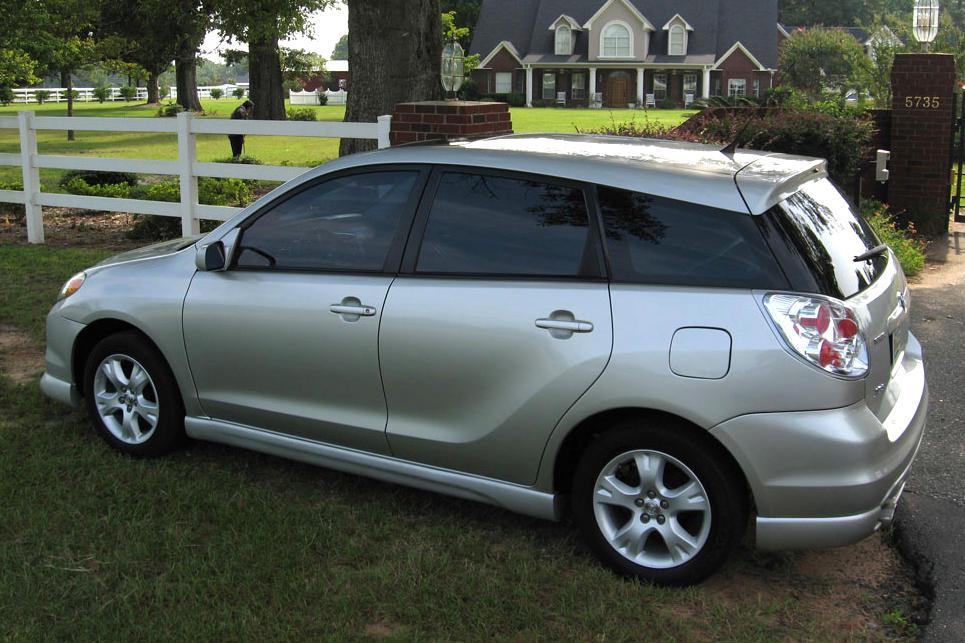 Toyota matrix e130